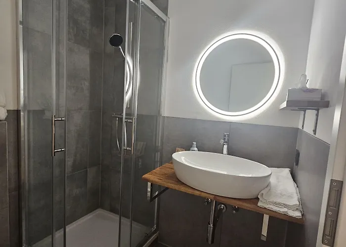 Naturhotel מלון *